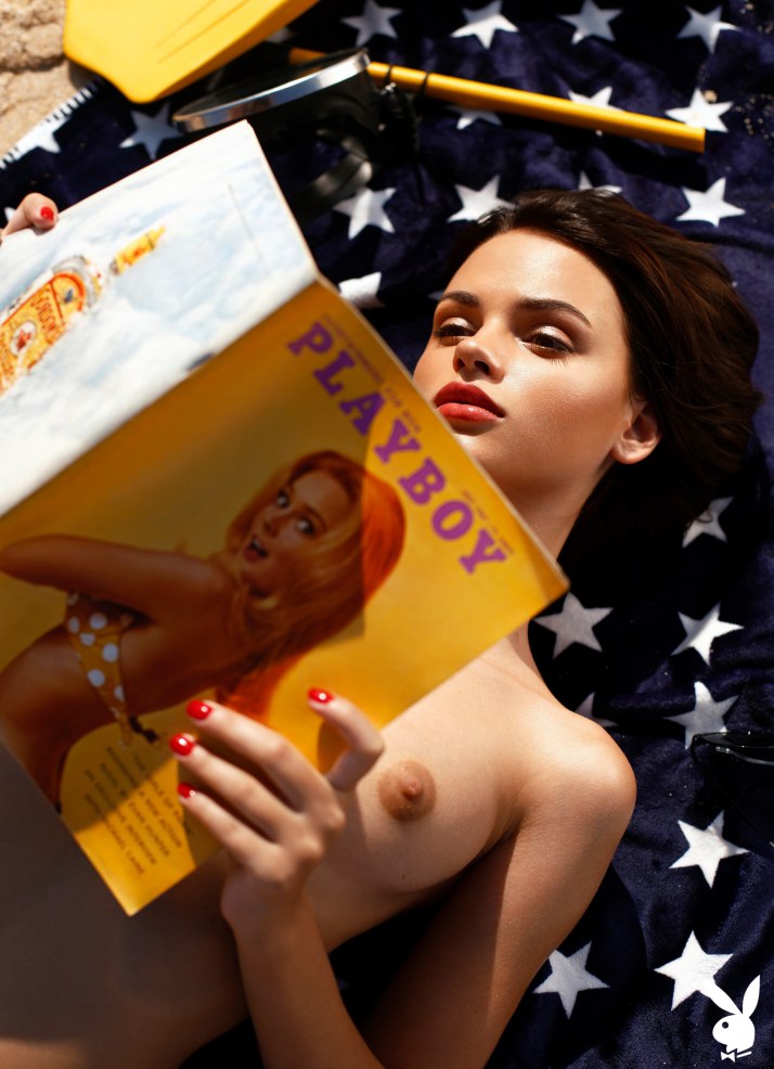 Softcore Erotica. Modern Pinups.